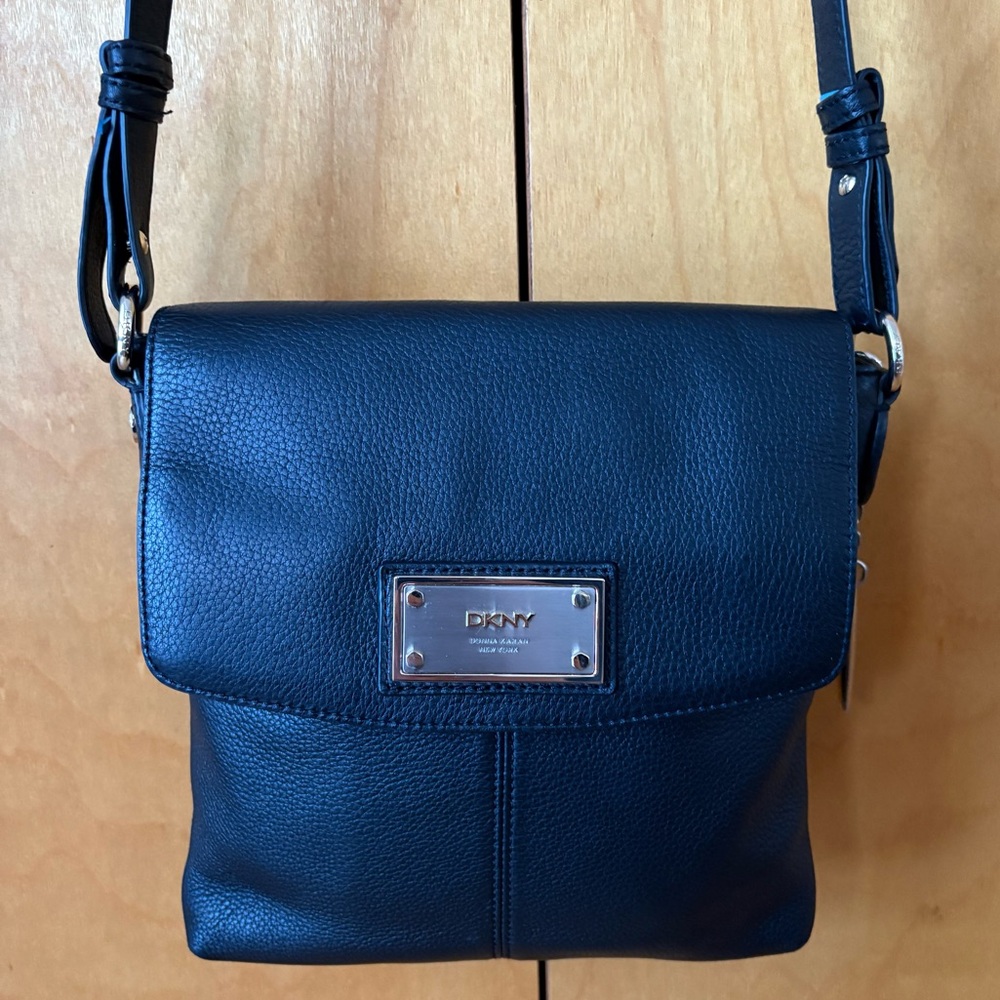Vintage DKNY Leather Crossbody Bag